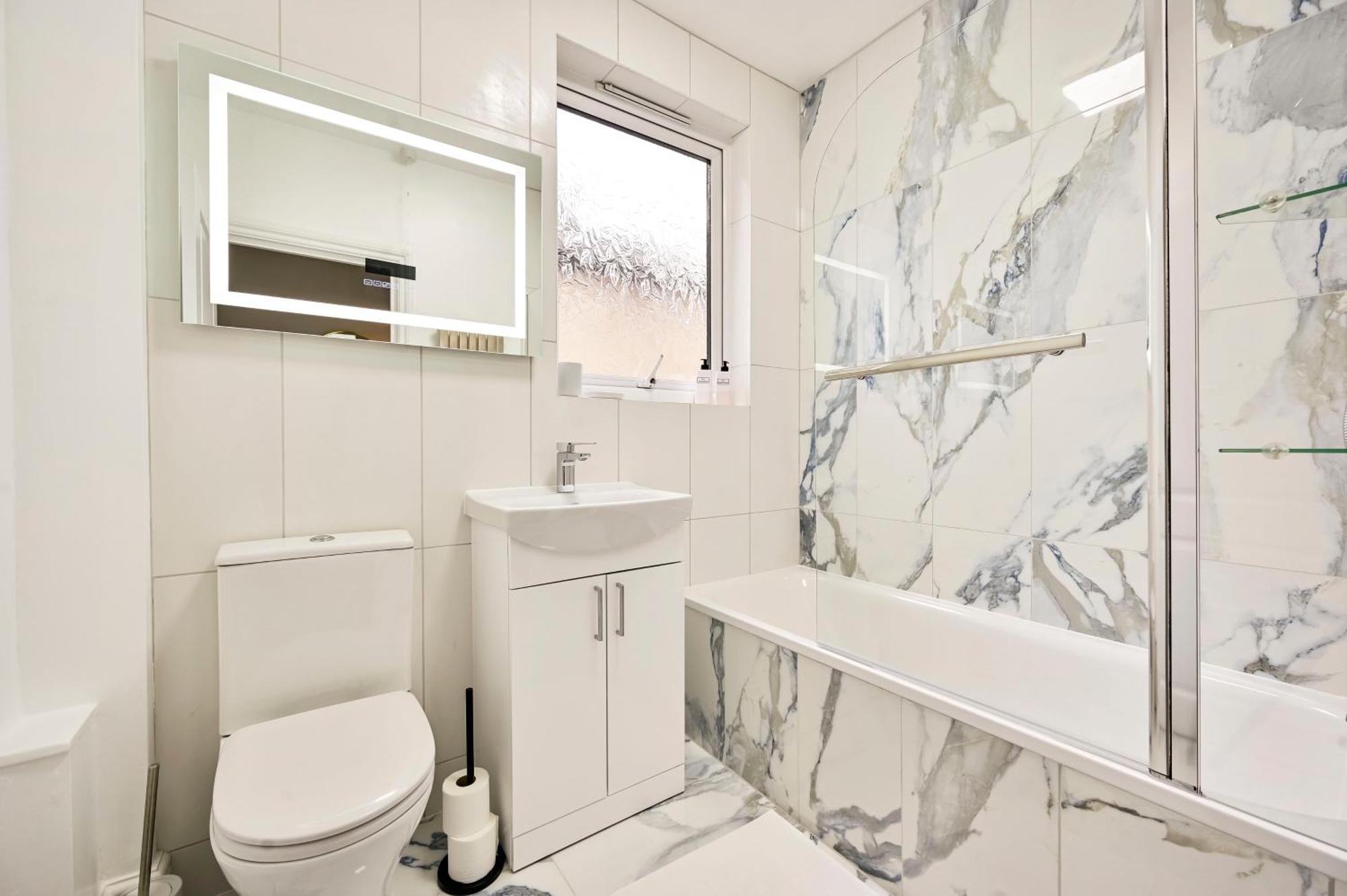 A Two Bedroom A Stride Away From Meridian Greenwich Londres Exterior foto